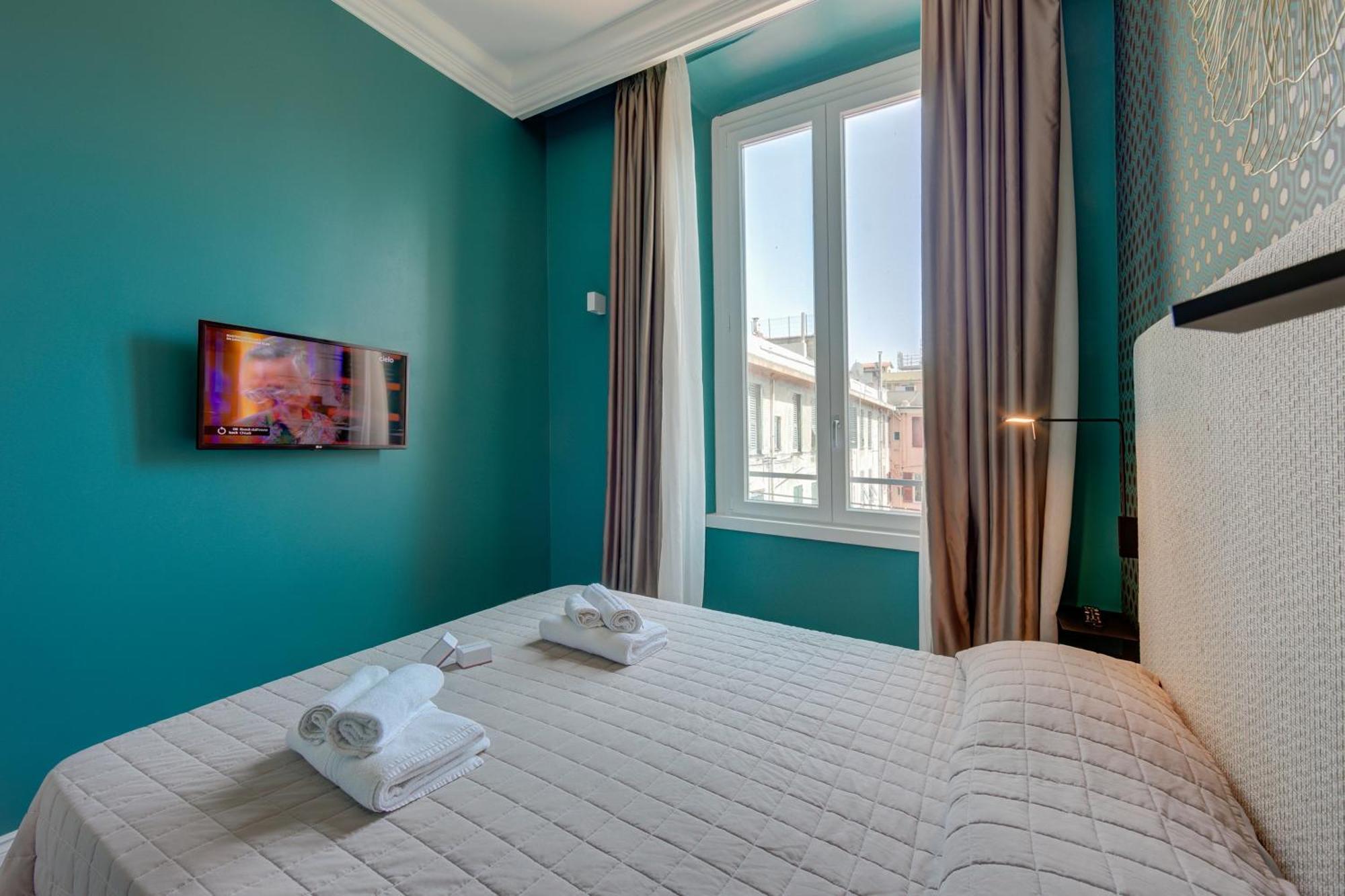 Seven Suites Apartments - Via Matteotti 178 Sanremo Bagian luar foto