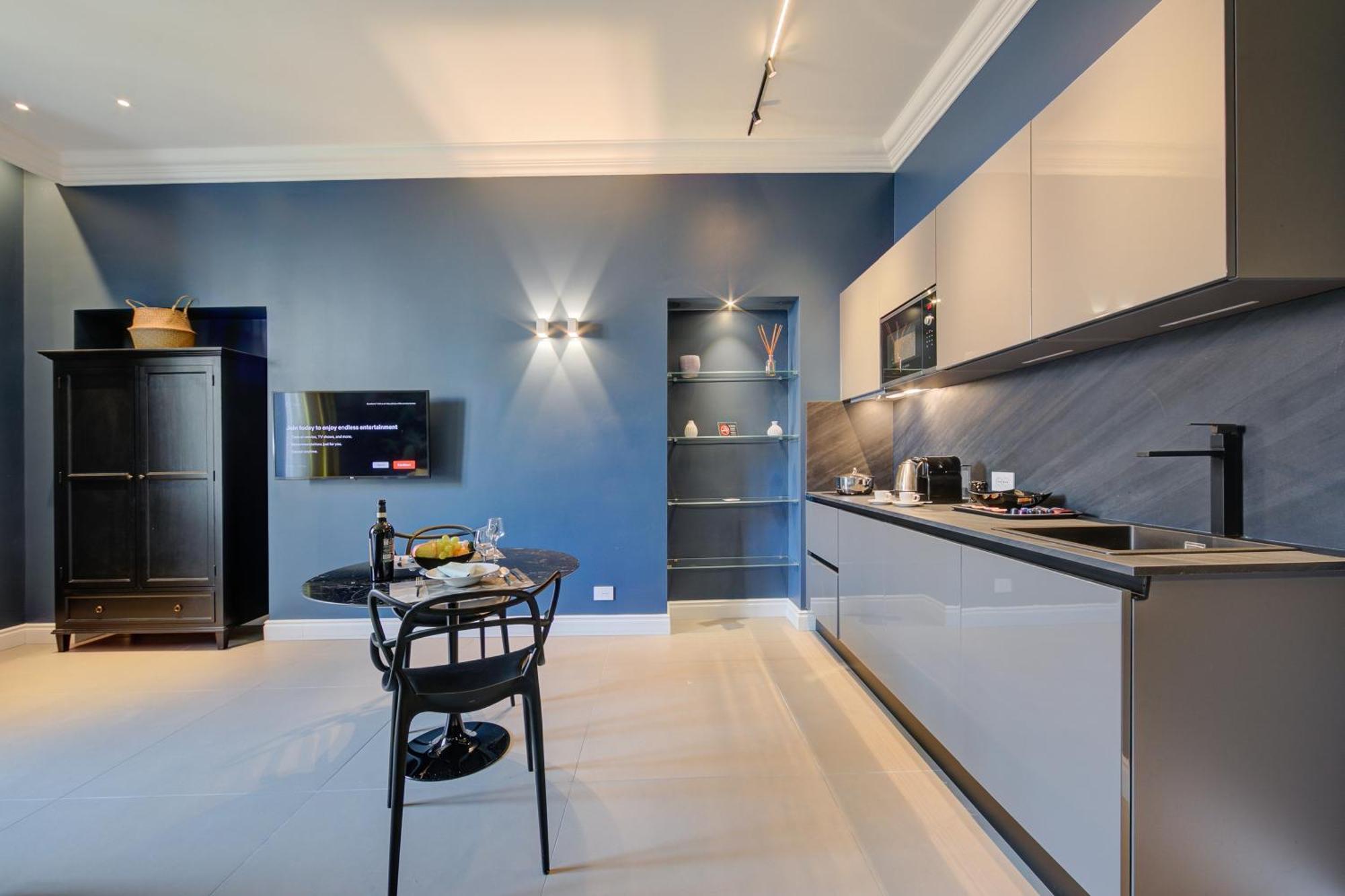 Seven Suites Apartments - Via Matteotti 178 Sanremo Bagian luar foto