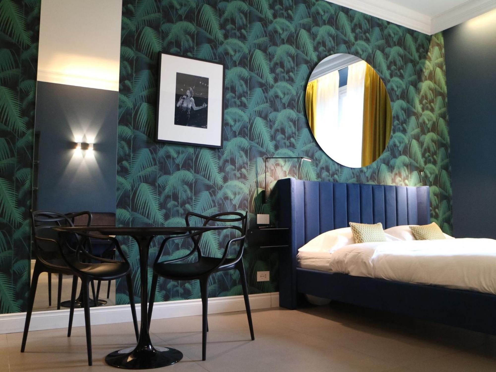 Seven Suites Apartments - Via Matteotti 178 Sanremo Bagian luar foto